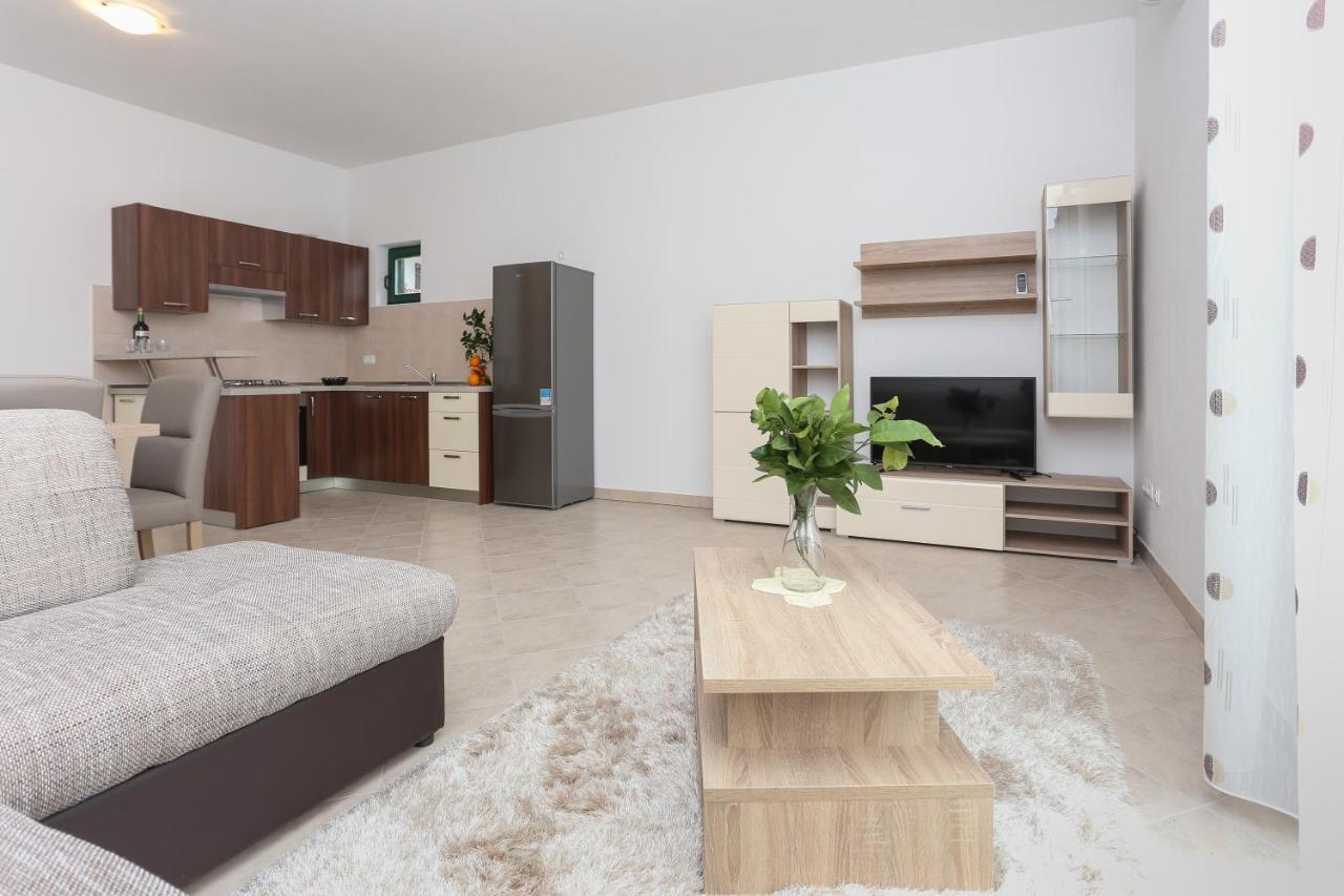 Apartments Marinero Trogir Zewnętrze zdjęcie
